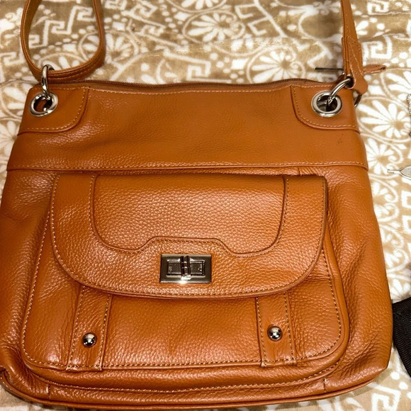 Roma Leathers R or L Lock, 4 Keys Concealed Carry Crossbody - Tan - Picture 2 of 15